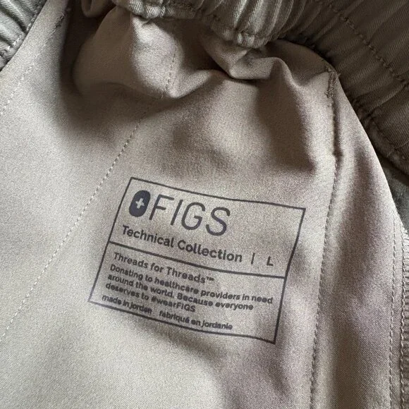 Moss High Waisted Uman Relaxed Jogger Scrub Pant - NWOT - Picture 3 of 3